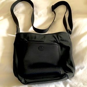 Lululemon crossbody purse